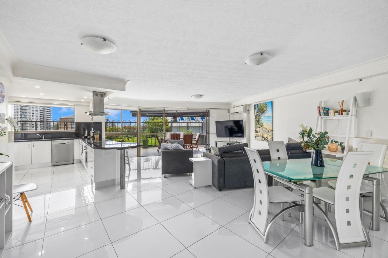 Gemini Court Holiday Apartments Gold Coast Eksteriør bilde